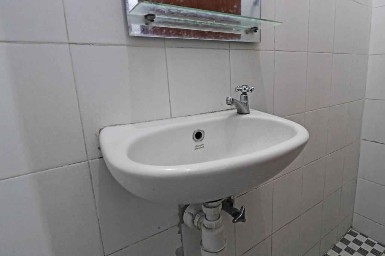 Borneo Hostel Jakarta Kültér fotó